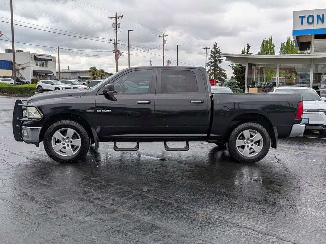 2010 Ram 1500 SLT - Image 2