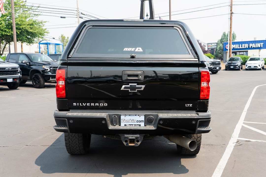 2019 Chevrolet Silverado 2500Hd LTZ - Image 3