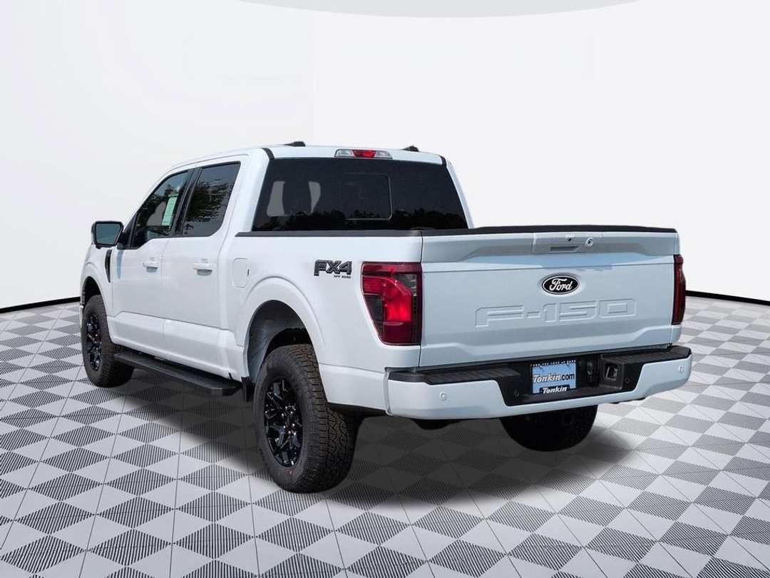 2026 Ford F-150 XLT - Image 2