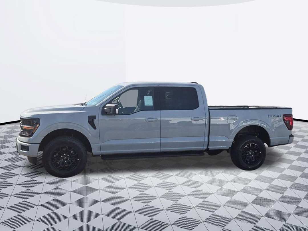 2026 Ford F-150 XLT - Image 2