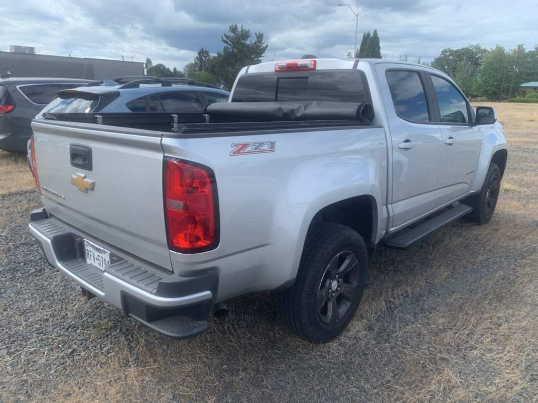 2018 Chevrolet Colorado Z71 - Image 3