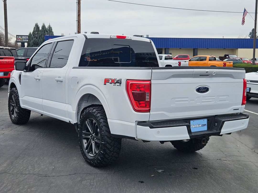 2022 Ford F-150 XLT - Image 3