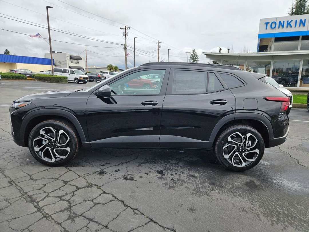 2026 Chevrolet Trax 2RS - Image 2