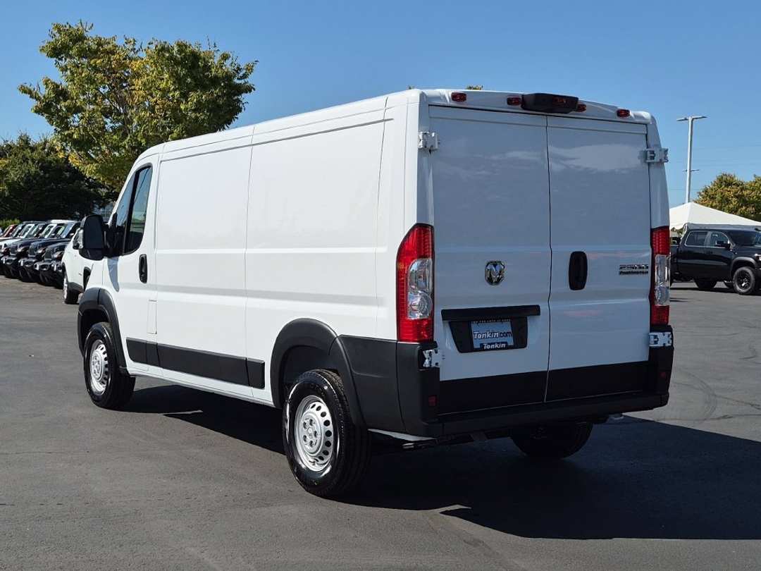 2026 Ram Promaster 2500 Base - Image 3