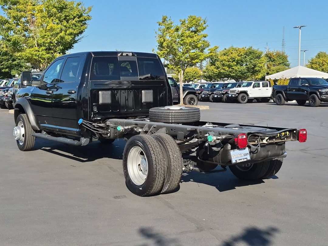 2026 Ram 5500Hd Tradesman - Image 3