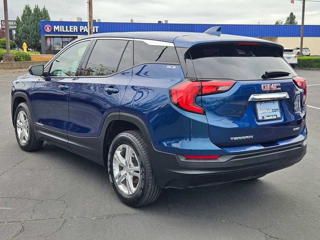 2020 GMC Terrain SLE - Image 3
