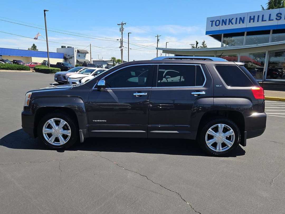 2016 GMC Terrain SLT - Image 2
