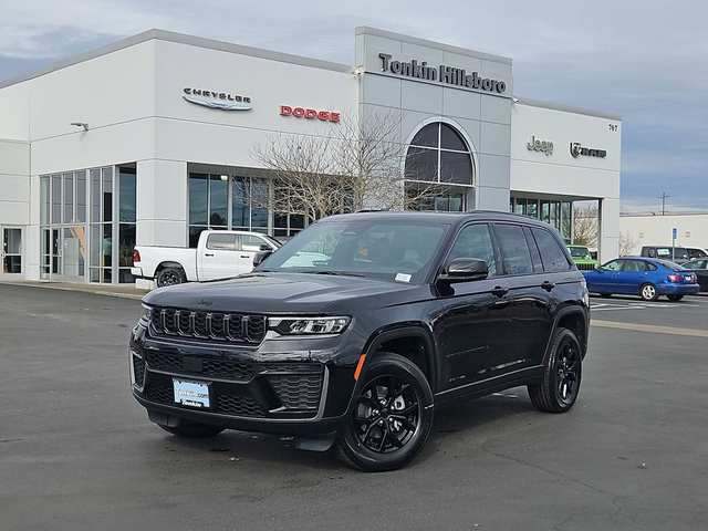 2026 Jeep Grand Cherokee Laredo