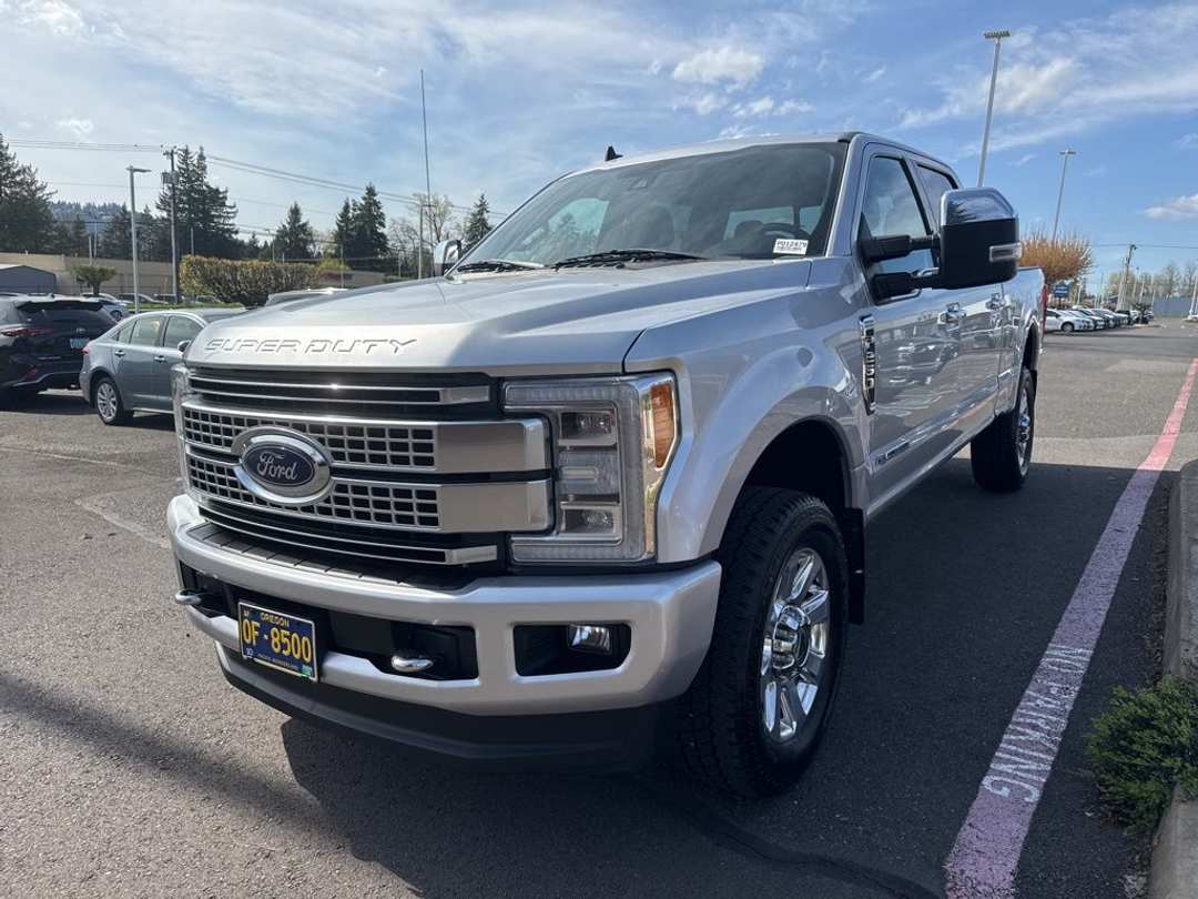 2019 Ford F-250Sd Platinum - Image 2