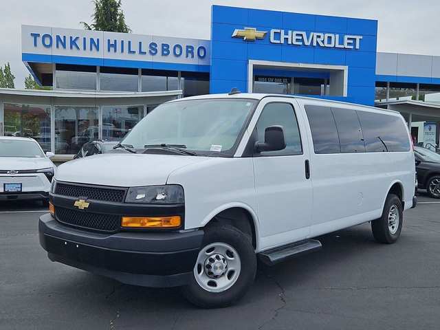 2023 Chevrolet Express 3500 LS