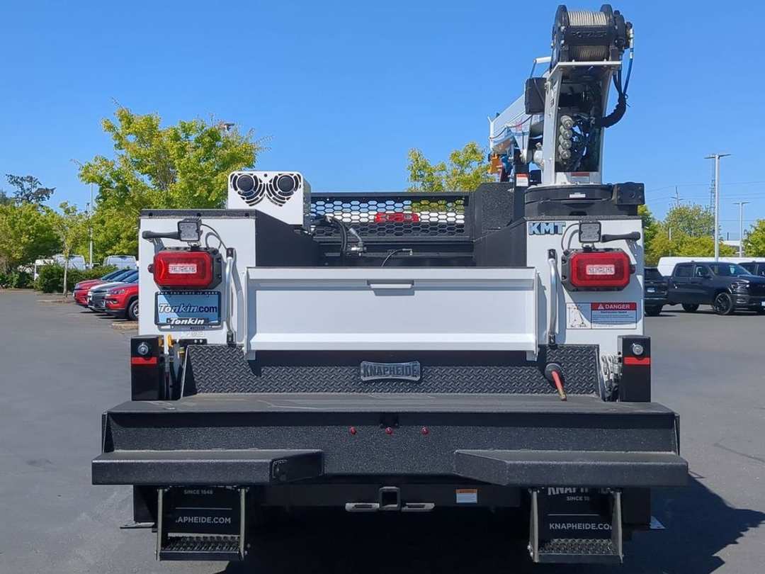 2024 Ram 5500Hd Tradesman - Image 3