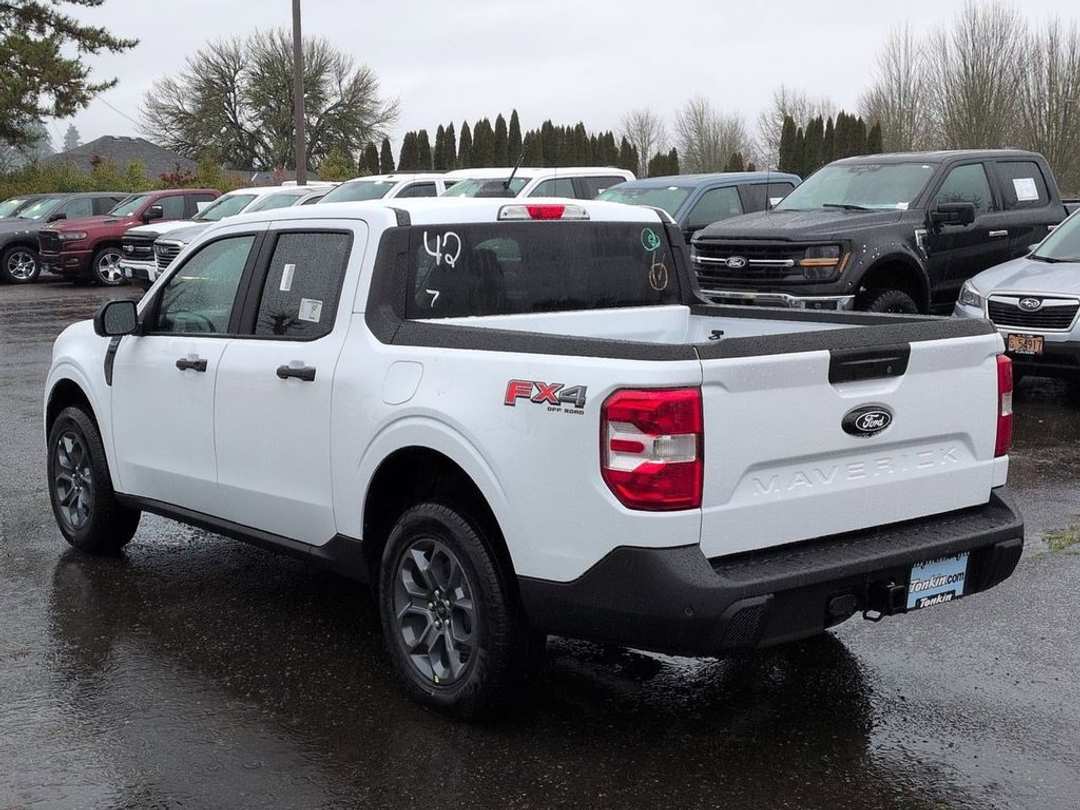2026 Ford Maverick XLT - Image 2