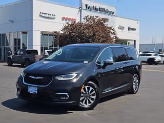 2023 Chrysler Pacifica Hybrid Limited