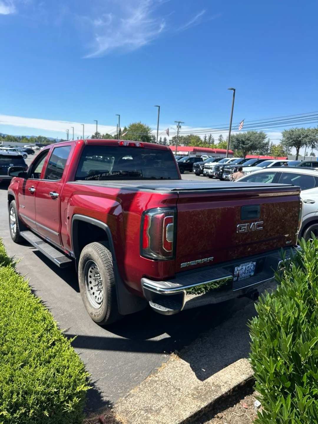 2018 GMC Sierra 1500 SLT - Image 3