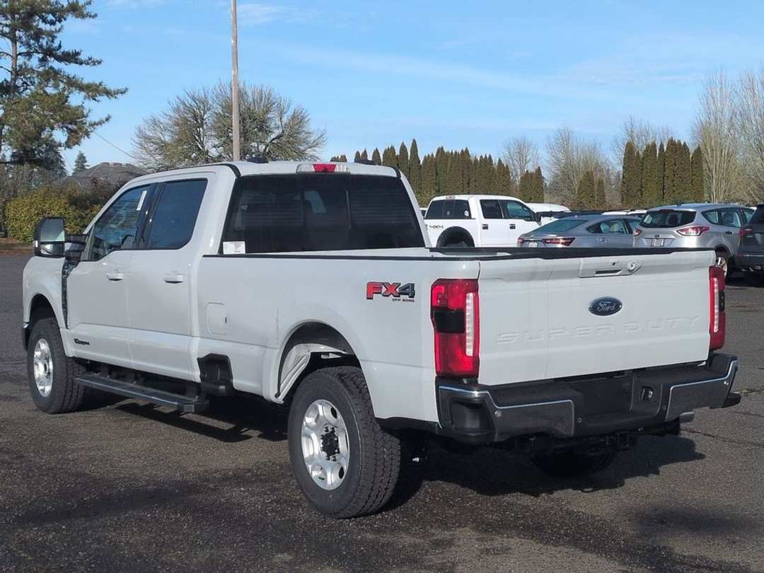 2026 Ford F-250Sd XLT - Image 2