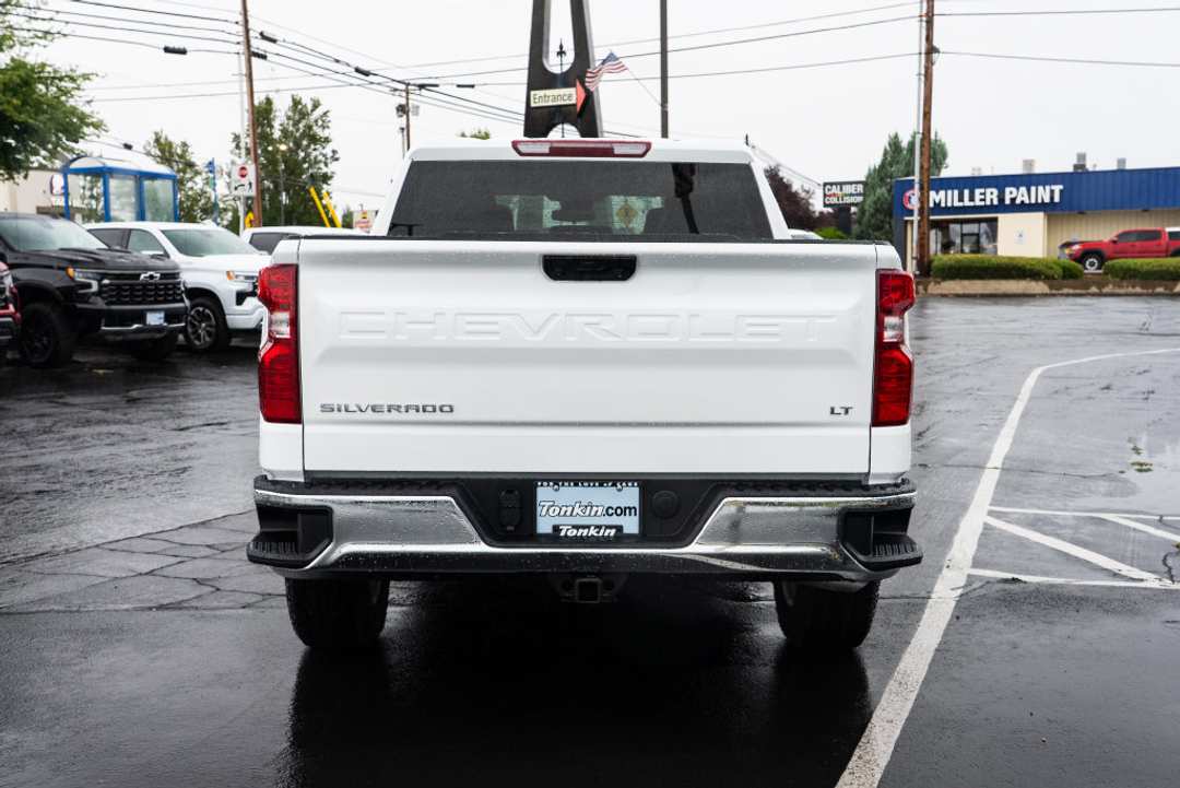 2026 Chevrolet Silverado 1500 LT - Image 2