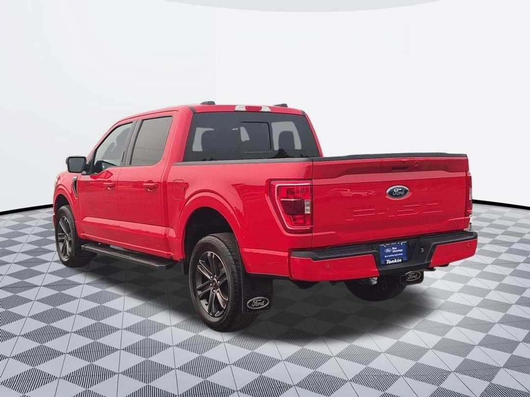 2022 Ford F-150 XLT - Image 2