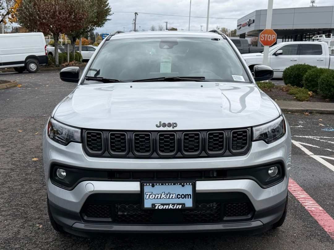 2026 Jeep Compass Latitude - Image 2