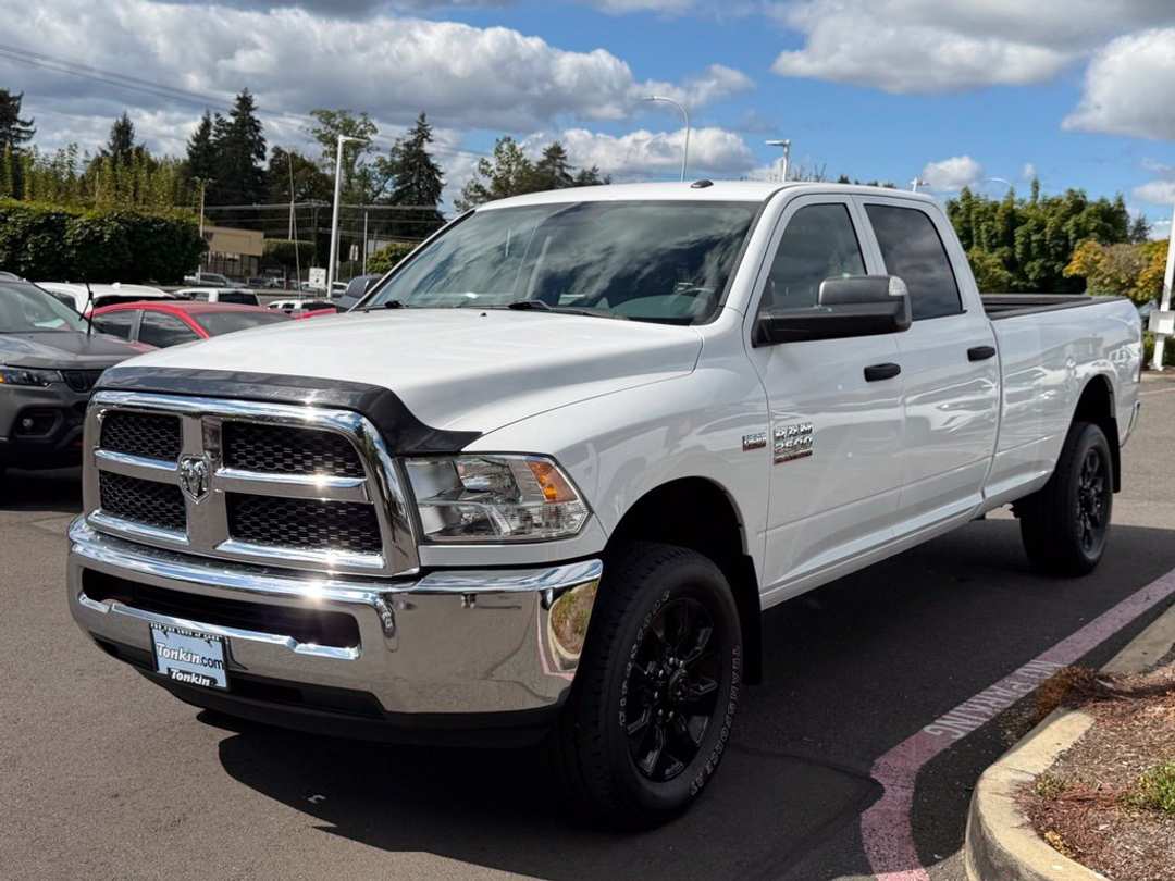 2018 Ram 2500 Tradesman - Image 3