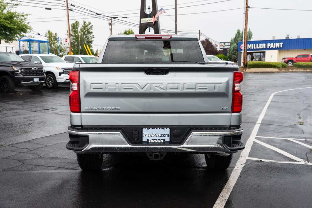 2026 Chevrolet Silverado 1500 LT - Image 2