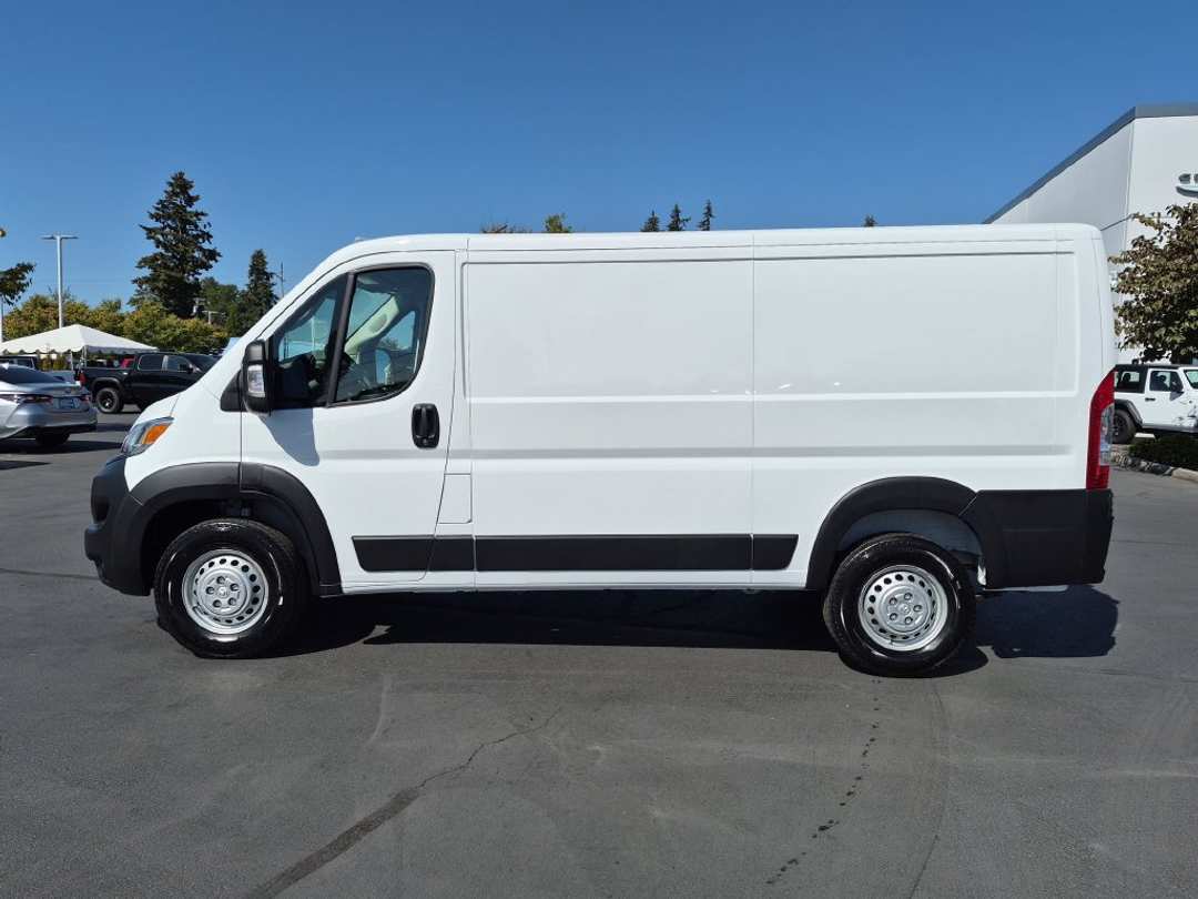 2026 Ram Promaster 2500 Base - Image 2