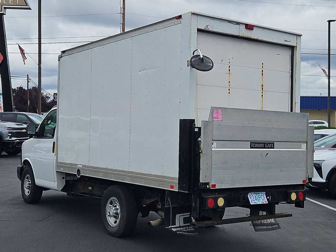 2016 Chevrolet Express 3500 Work - Image 3