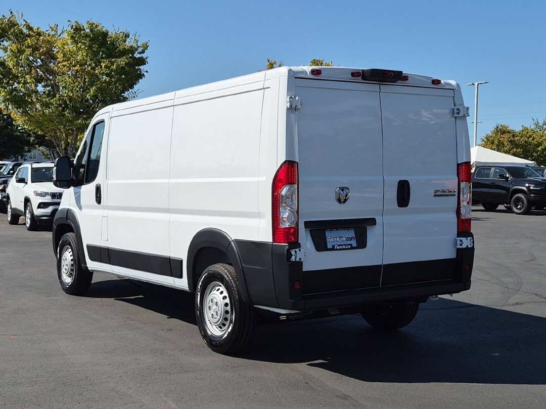 2026 Ram Promaster 2500 Base - Image 3