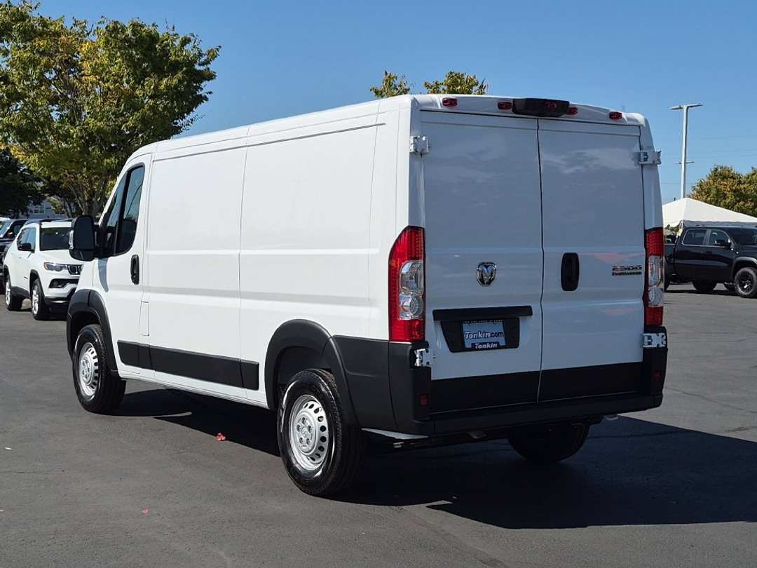 2026 Ram Promaster 2500 Base - Image 3