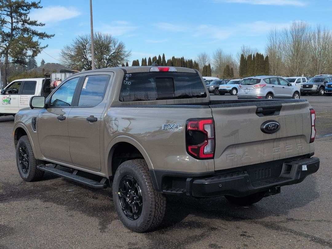 2025 Ford Ranger XLT - Image 2