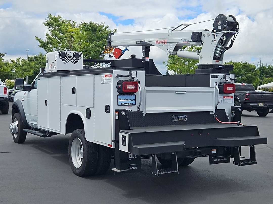 2024 Ram 5500Hd Tradesman - Image 3
