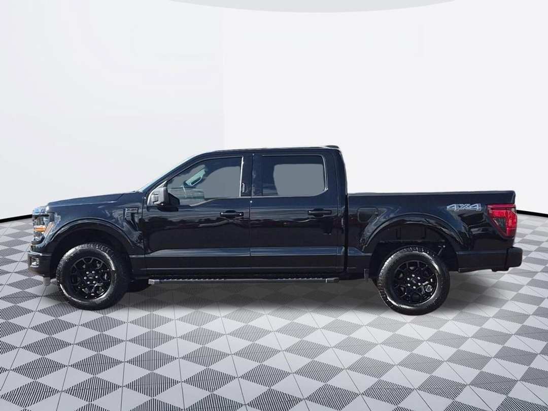 2024 Ford F-150 XLT - Image 2