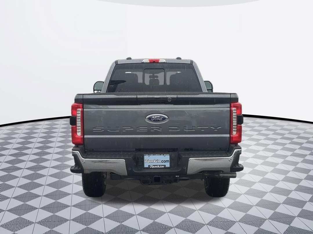 2026 Ford F-250Sd XLT - Image 3