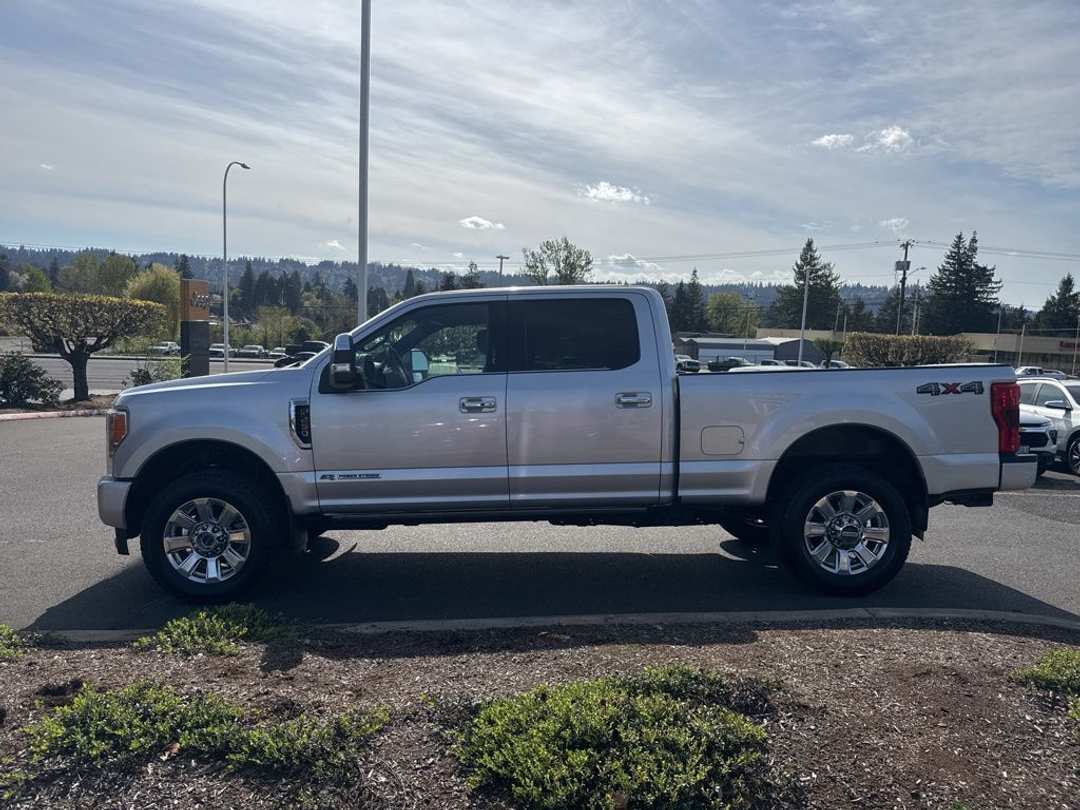 2019 Ford F-250Sd Platinum - Image 3