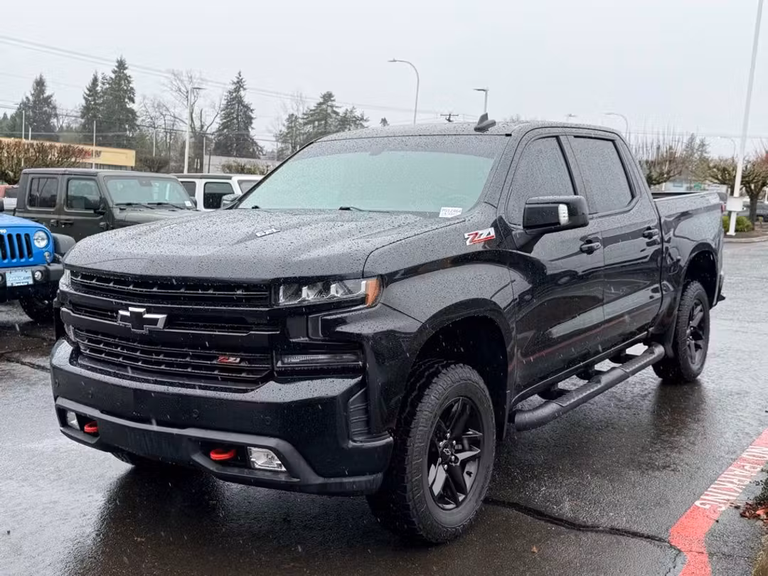 2020 Chevrolet Silverado 1500 LT Trail Boss - Image 3