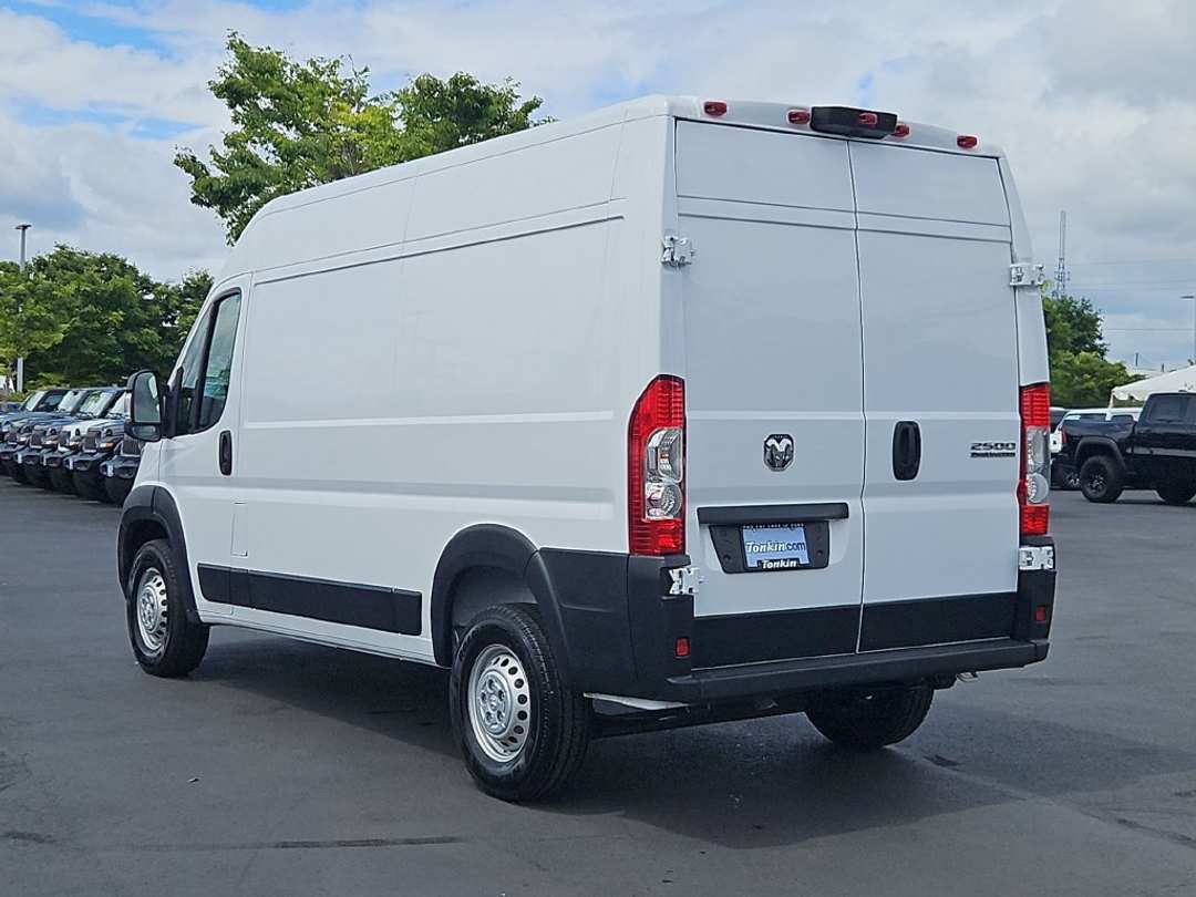 2026 Ram Promaster 2500 High Roof - Image 3