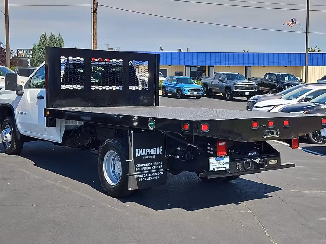 2026 Chevrolet Silverado 3500Hd Work - Image 3