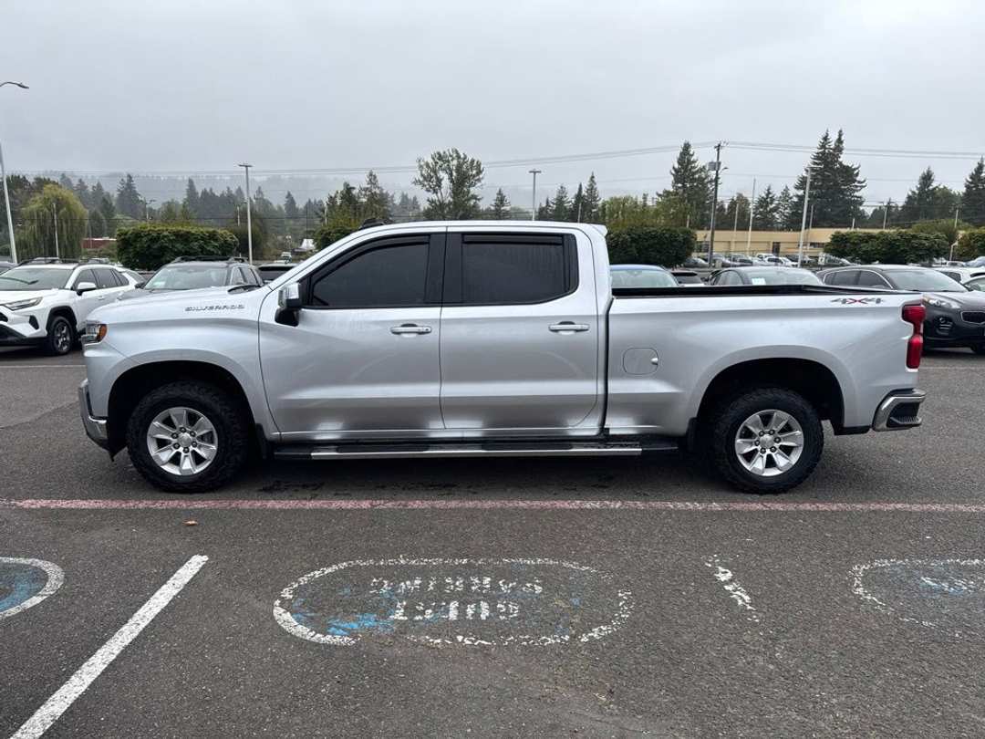 2020 Chevrolet Silverado 1500 LT - Image 3
