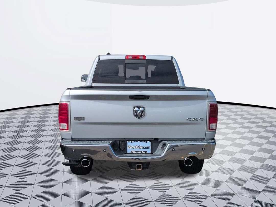 2016 Ram 1500 Laramie - Image 2