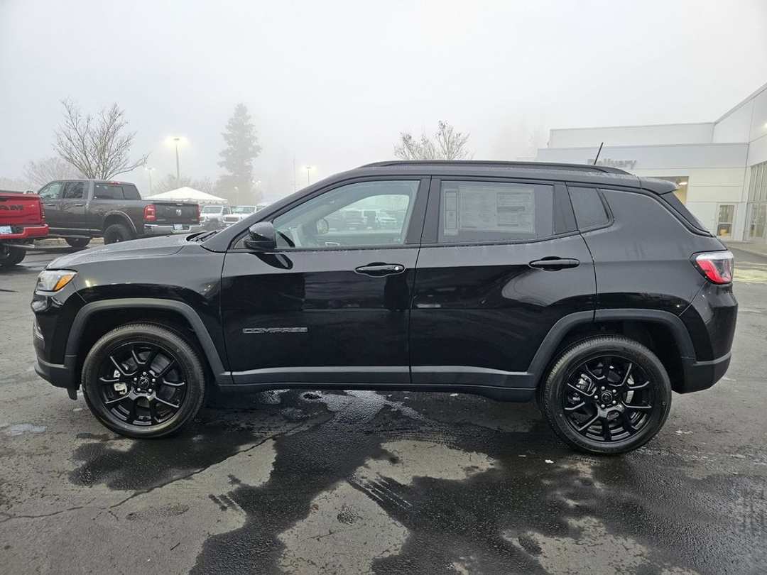 2026 Jeep Compass Latitude - Image 2