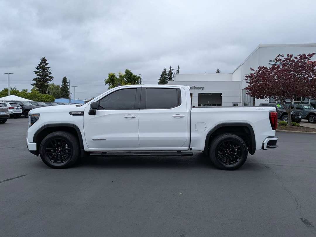 2024 GMC Sierra 1500 Elevation - Image 2