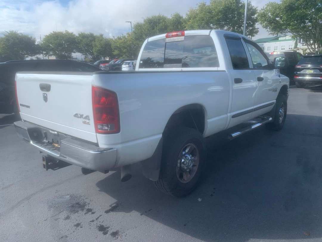 2006 Dodge Ram 2500 SLT - Image 3