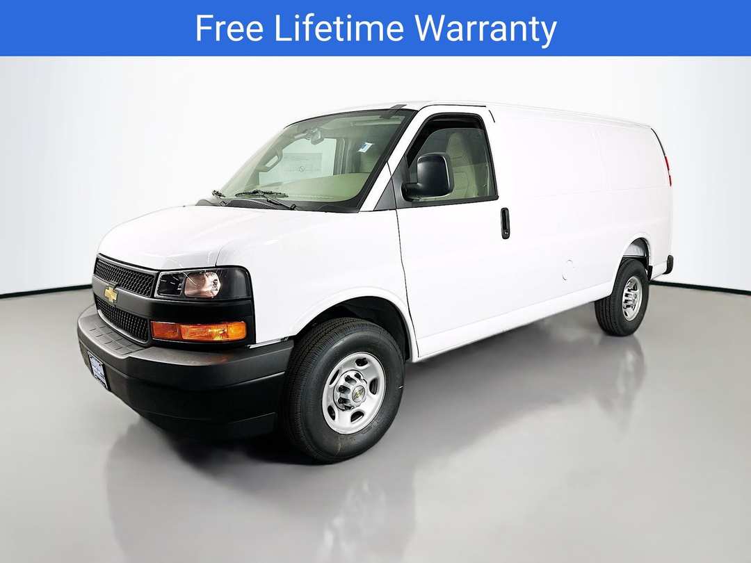 2026 Chevrolet Express 3500 Work - Image 3