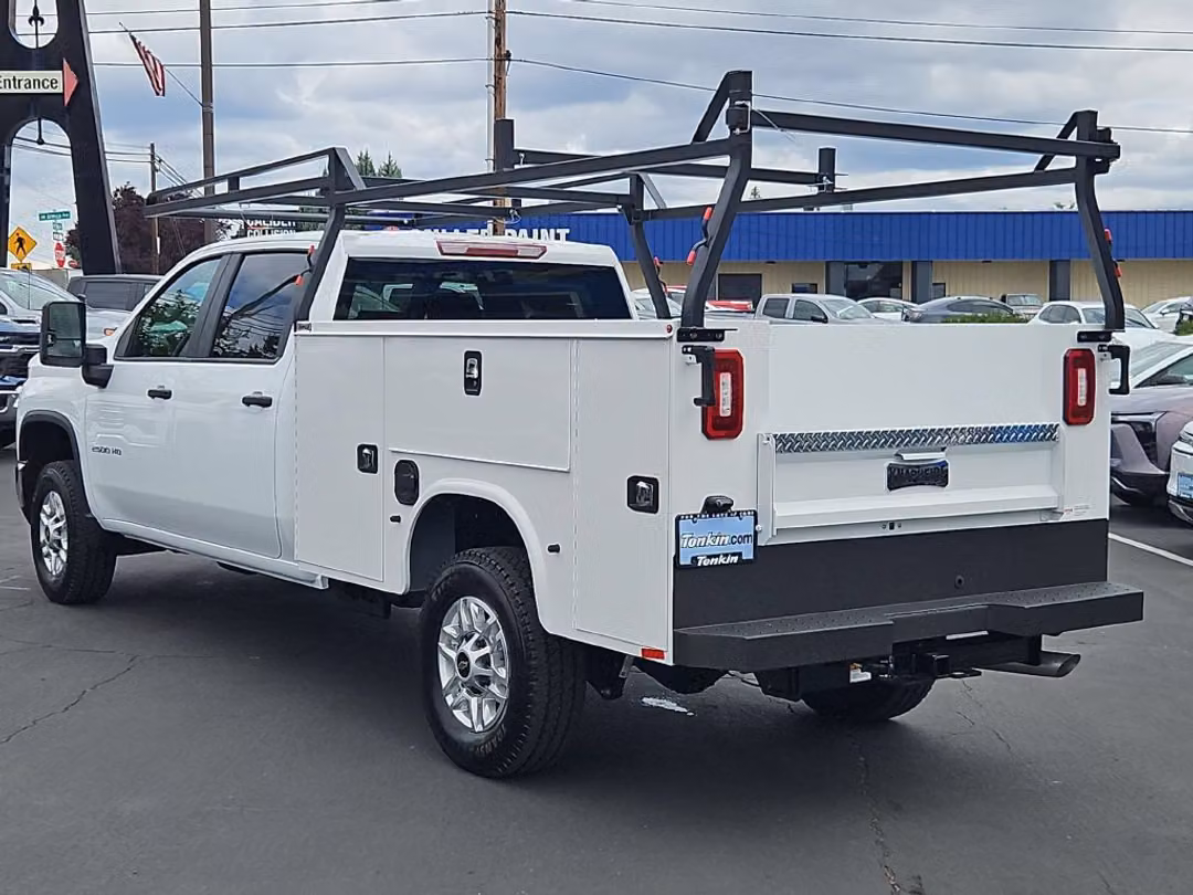 2026 Chevrolet Silverado 2500Hd Work - Image 3