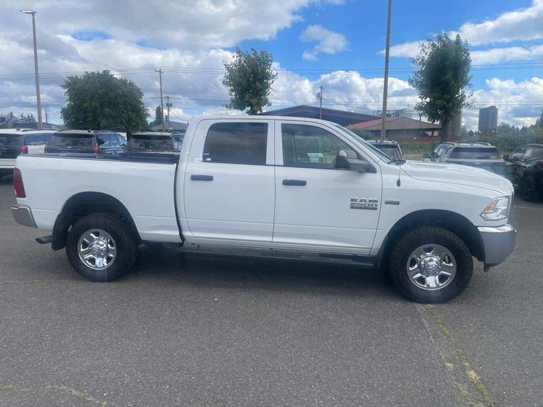 2017 Ram 2500 Tradesman - Image 3