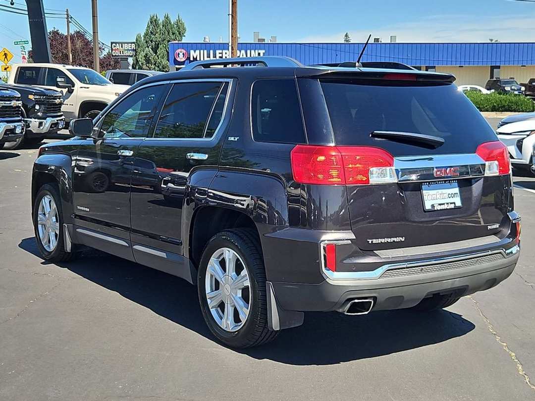 2016 GMC Terrain SLT - Image 3