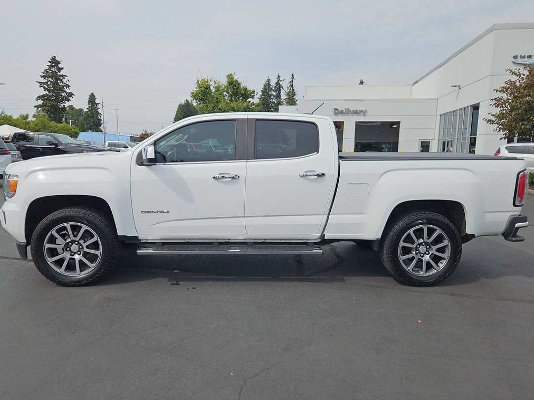 2018 GMC Canyon Denali - Image 2