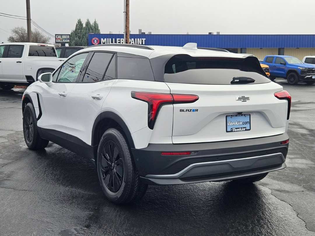 2026 Chevrolet Blazer Ev LT - Image 3