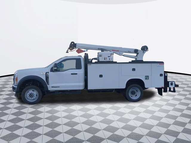 2024 Ford F-550Sd XL