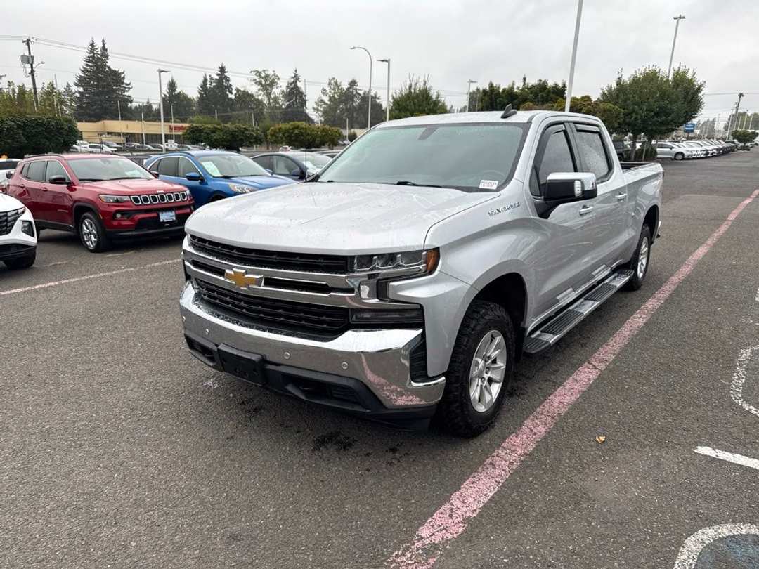 2020 Chevrolet Silverado 1500 LT - Image 2