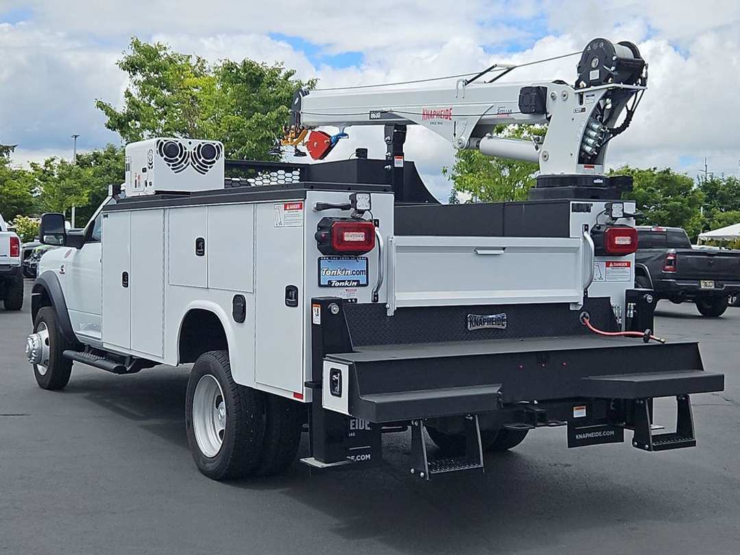 2024 Ram 5500Hd Tradesman - Image 3